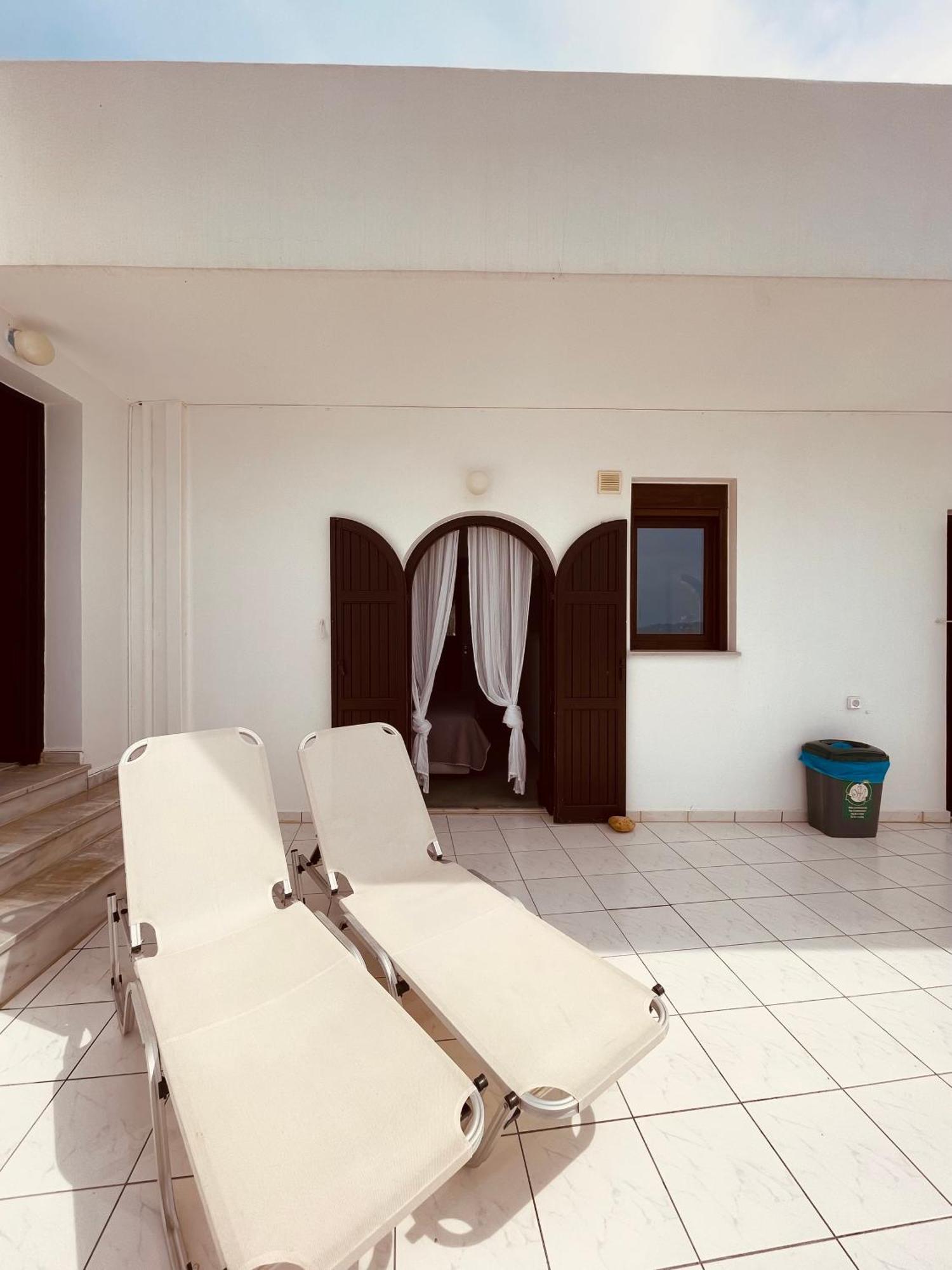 Waves House Villa Kissamos Bagian luar foto