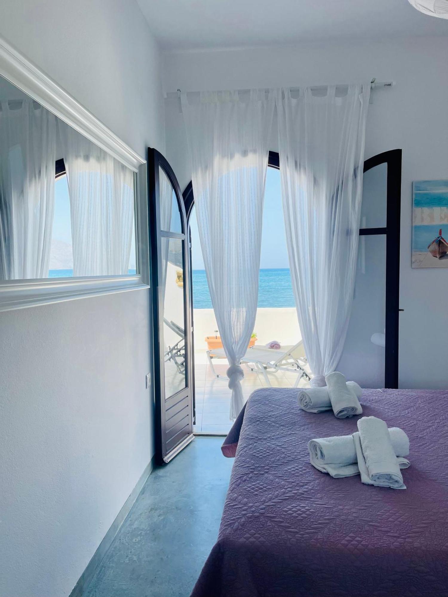 Waves House Villa Kissamos Bagian luar foto